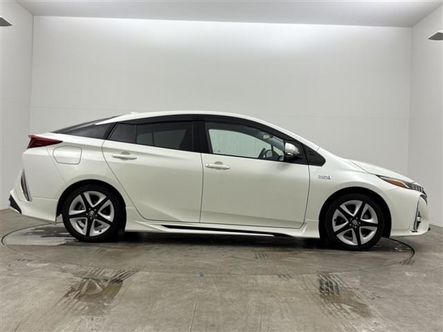 Toyota PRIUS PHV 2017 7948607-6