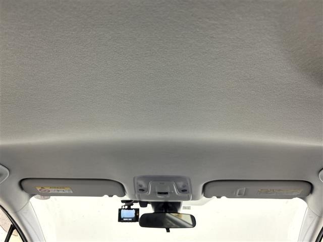 Toyota PRIUS PHV 2017 7948607-7