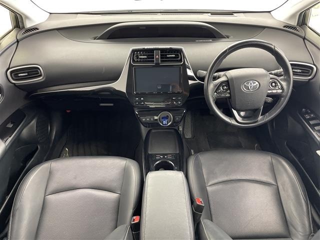 Toyota PRIUS PHV 2021 7948614-15