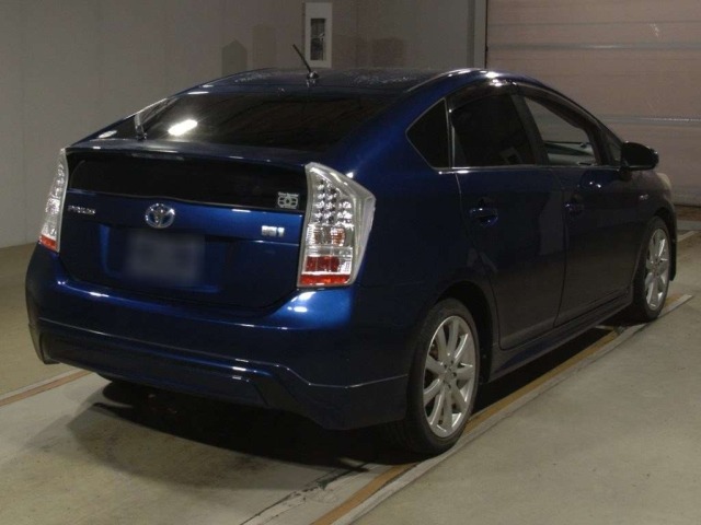 Toyota PRIUS 2011 7945821-1