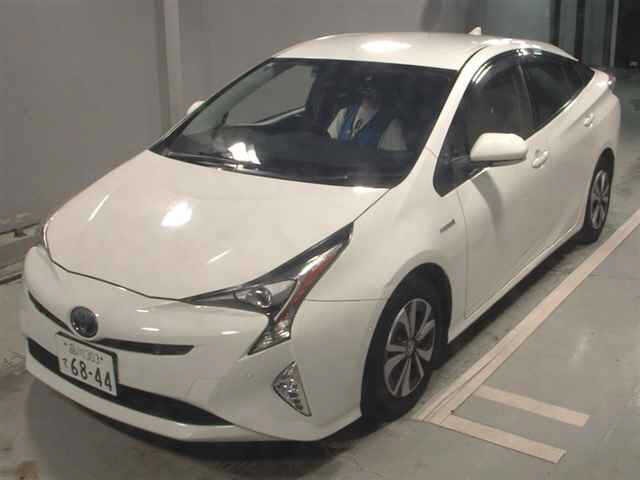 Toyota PRIUS 2017 7945827-4