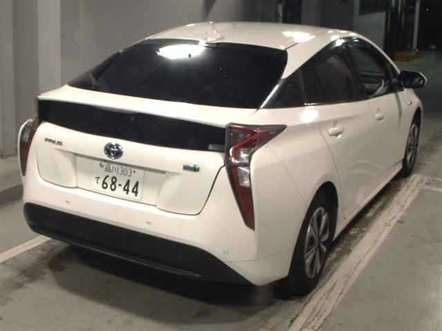 Toyota PRIUS 2017 7945827-5