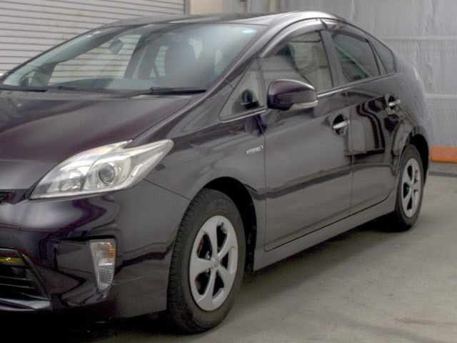 Toyota PRIUS 2015 7945910-4