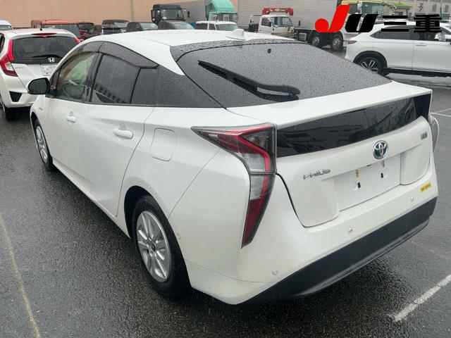 Toyota PRIUS 2018 7945947-1