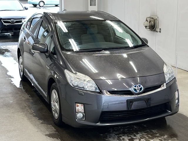 Toyota PRIUS 2011 7946004-4