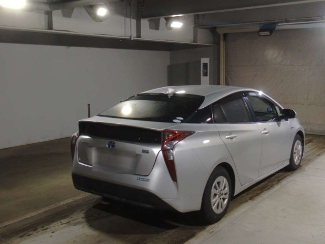 Toyota PRIUS 2017 7946018-1