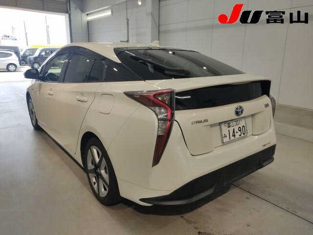 Toyota PRIUS 2017 7946095-1