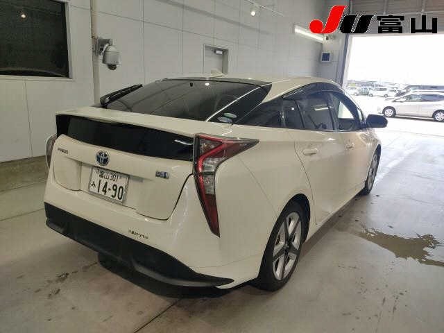 Toyota PRIUS 2017 7946095-5