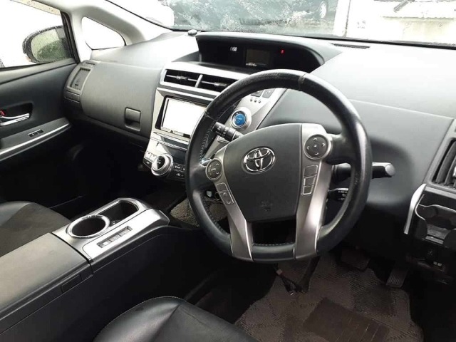 Toyota PRIUS 2015 7958310-7