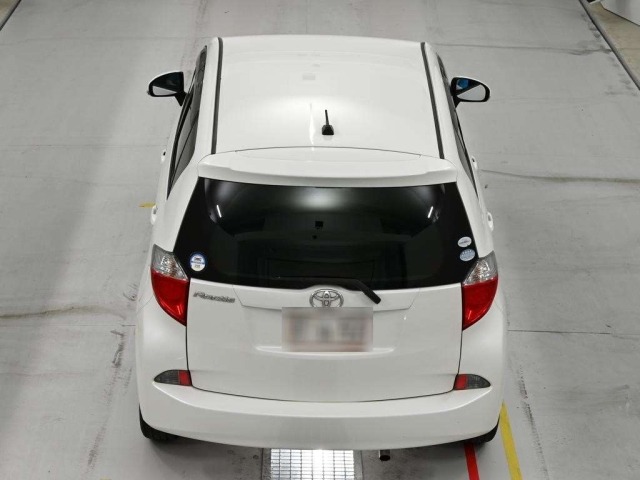 Toyota RACTIS 2011 7958426-8