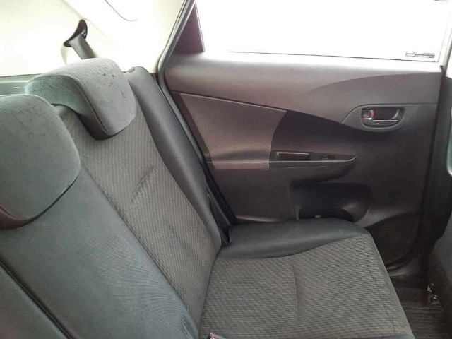 Toyota RACTIS 2013 7958440-11
