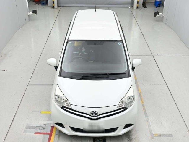Toyota RACTIS 2013 7958440-7