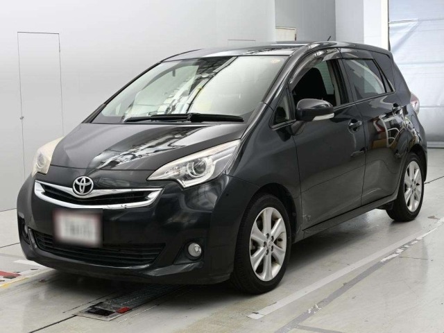 Toyota RACTIS 2015 7958447-0