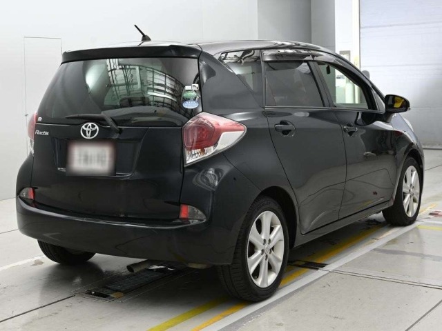 Toyota RACTIS 2015 7958447-1