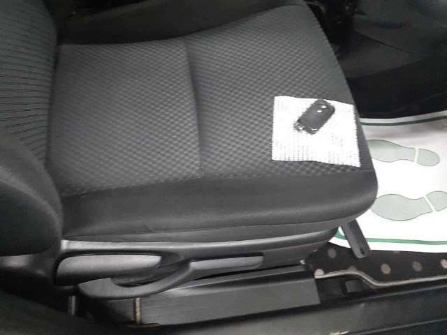 Toyota RACTIS 2015 7958447-10