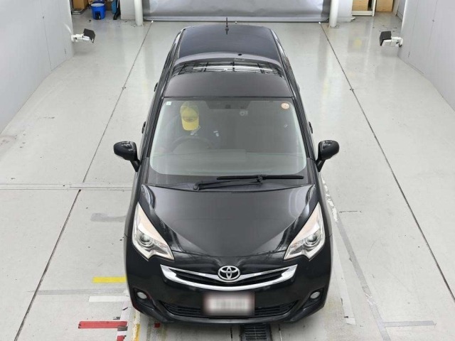 Toyota RACTIS 2015 7958447-7