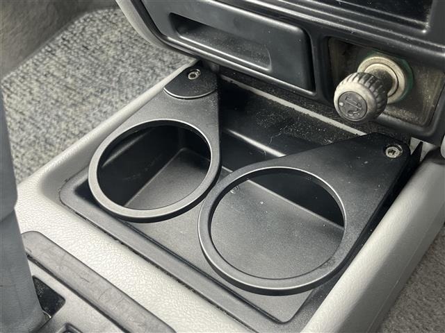 Mitsubishi RVR 1995 7952613-11