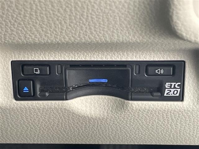 Toyota SIENTA 2024 7945410-11