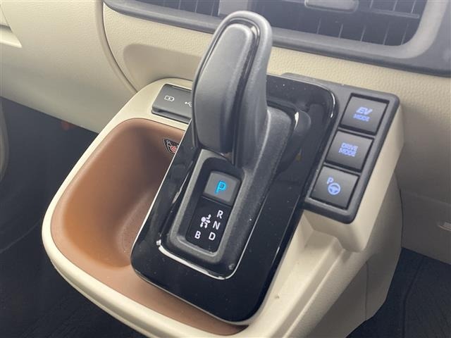 Toyota SIENTA 2024 7945410-12