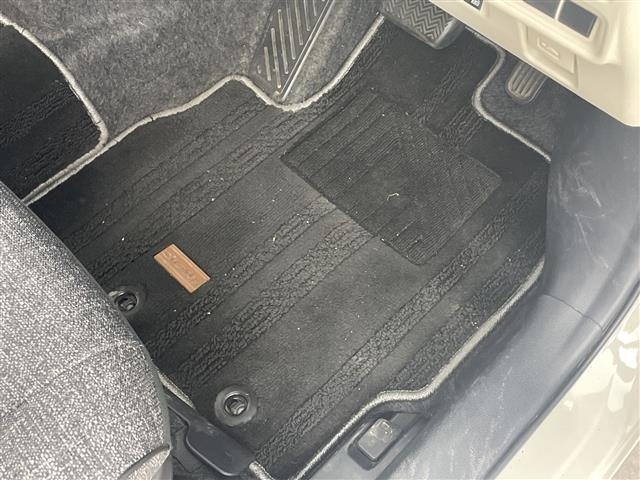 Toyota SIENTA 2024 7945410-14