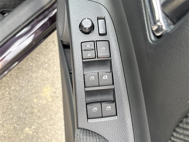 Toyota SIENTA 2018 7945521-8