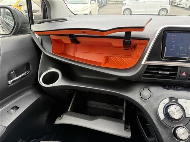 Toyota SIENTA 2018 7945570-4