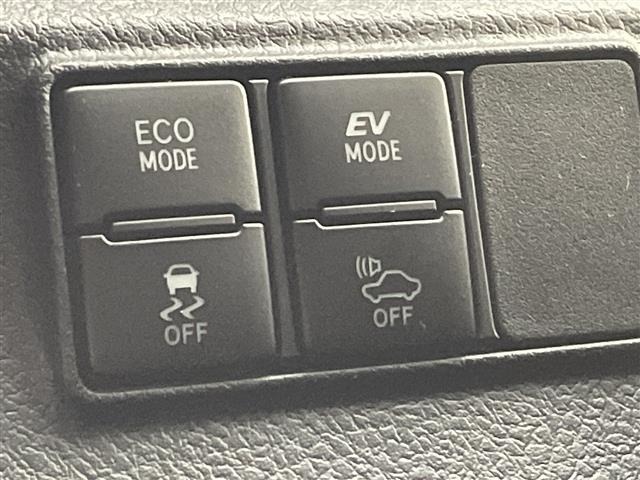 Toyota SIENTA 2018 7945687-9