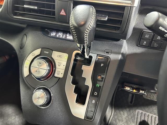 Toyota SIENTA 2016 7945732-5