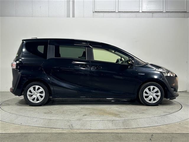 Toyota SIENTA 2016 7945732-6