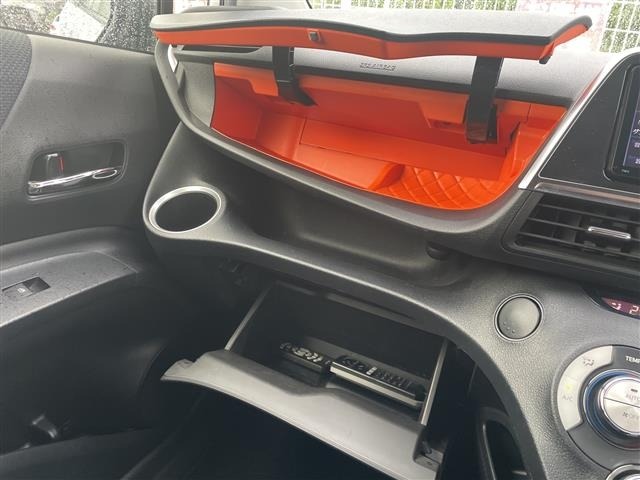 Toyota SIENTA 2017 7945828-10