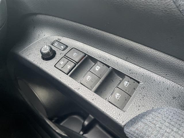 Toyota SIENTA 2017 7945828-11
