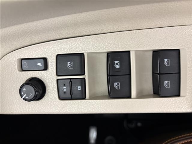 Toyota SIENTA 2016 7945835-10