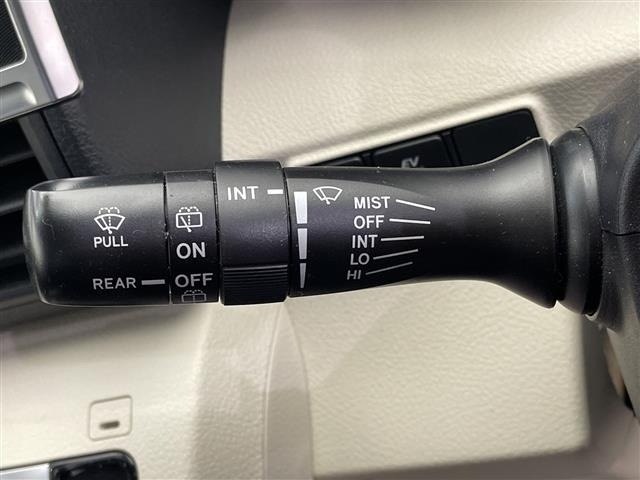 Toyota SIENTA 2017 7945847-11