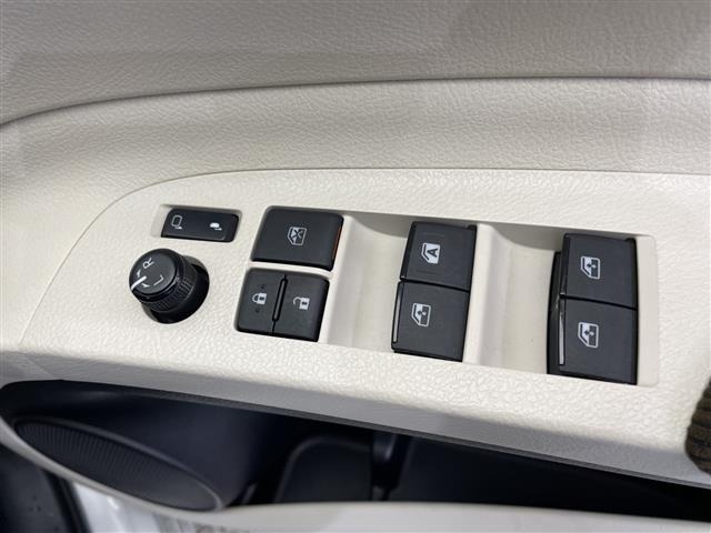 Toyota SIENTA 2017 7945847-4