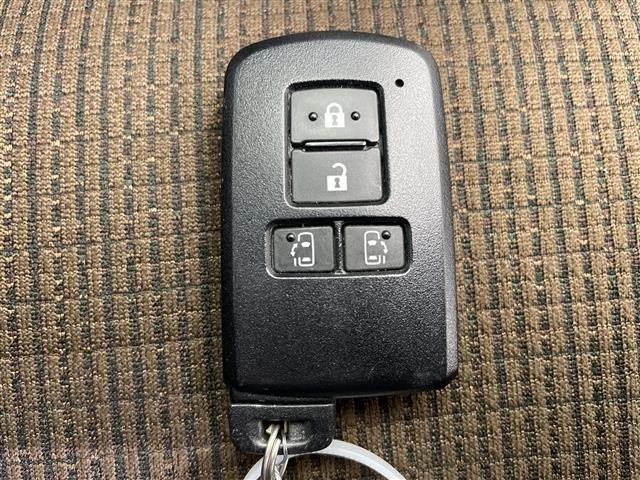 Toyota SIENTA 2017 7945847-5