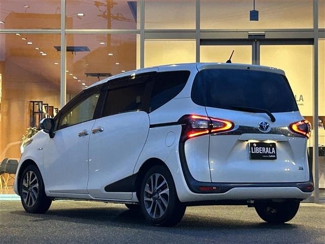 Toyota SIENTA 2017 7945849-1