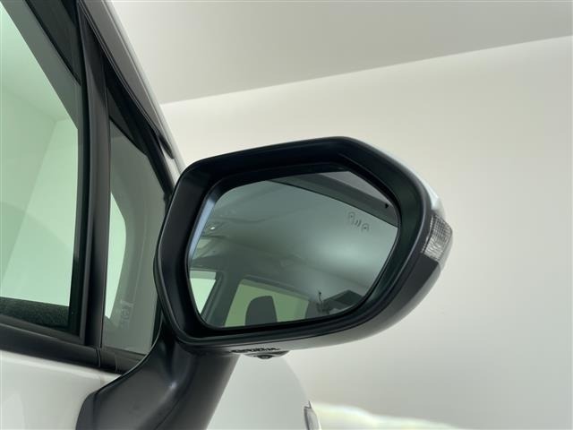 Toyota SIENTA 2025 7945850-17