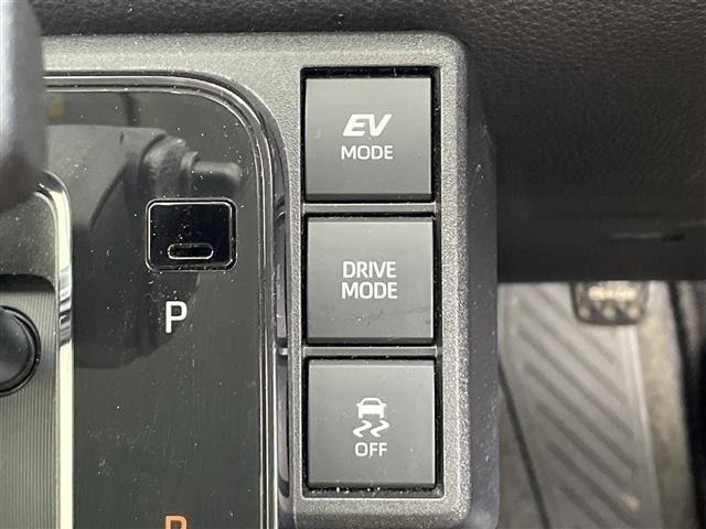 Toyota SIENTA 2025 7945861-11