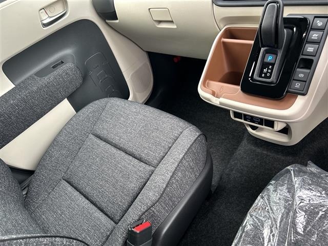 Toyota SIENTA 2026 7945869-1