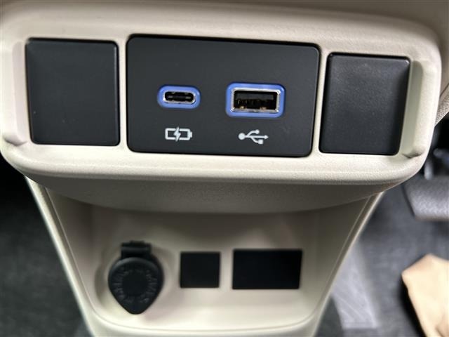 Toyota SIENTA 2026 7945869-12