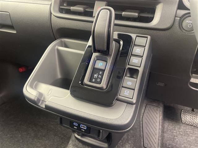 Toyota SIENTA 2026 7945874-2