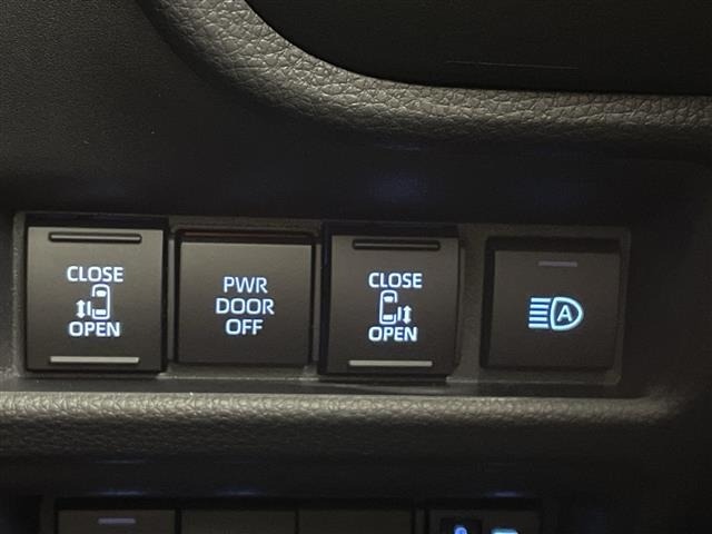 Toyota SIENTA 2026 7945882-11