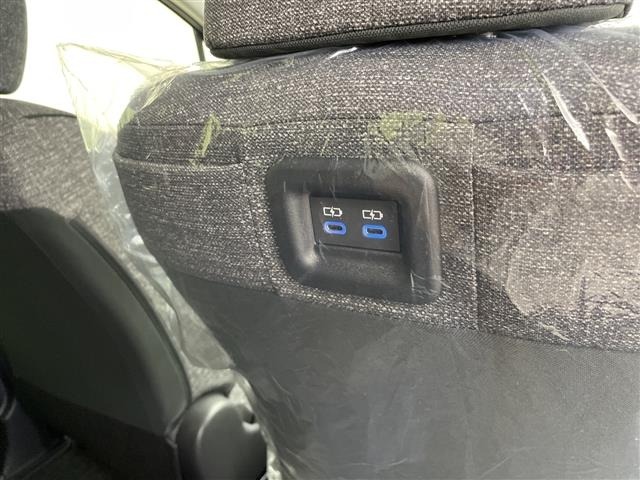 Toyota SIENTA 2026 7945886-2