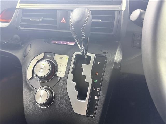 Toyota SIENTA 2018 7945899-10
