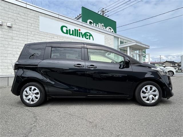 Toyota SIENTA 2017 7945951-1