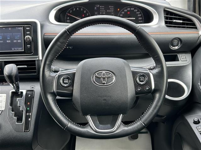 Toyota SIENTA 2017 7945951-20