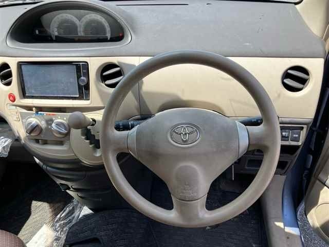 Toyota SIENTA 2012 7945952-3