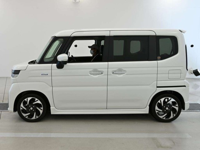 Suzuki SPACIA 2025 7953168-4