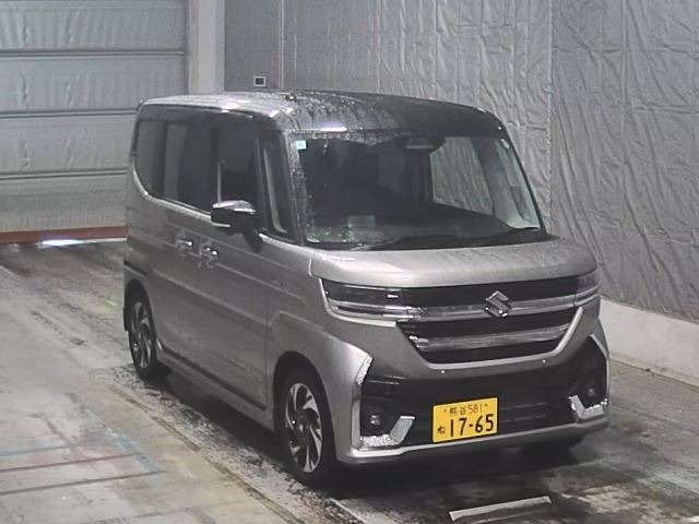 Suzuki SPACIA 2024 7953181-7