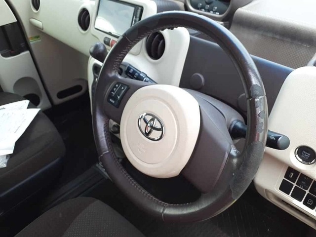 Toyota SPADE 2013 7949162-9